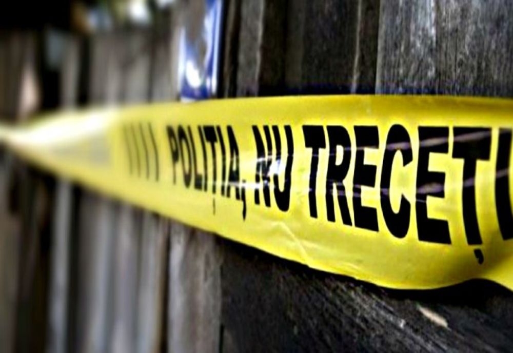 Doi tineri au tâlhărit şi omorât un bărbat, după care i-au pus trupul pe calea ferată