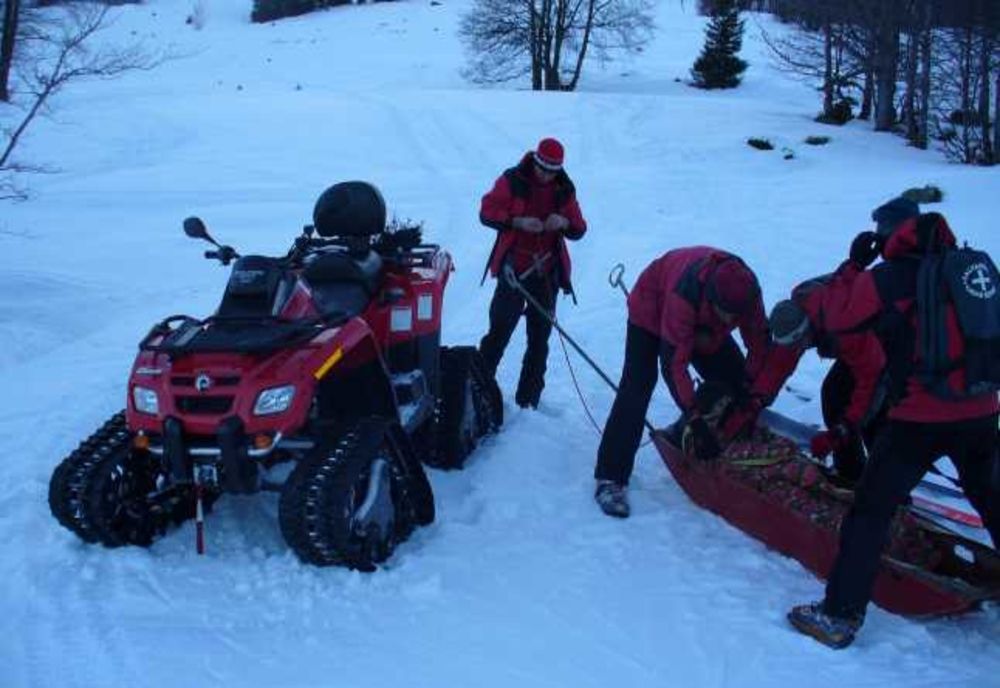 Turist din Mureș, bătut și călcat cu ATV-ul de un angajat al pârtiei de schi din Toplița  