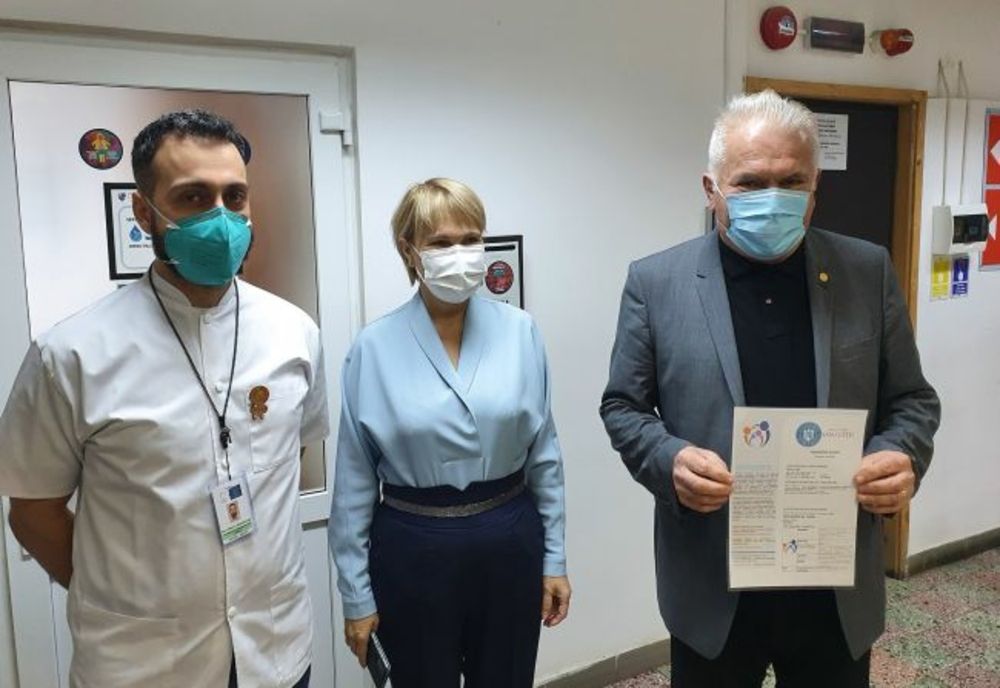 Prefectul județului Harghita s-a vaccinat împotriva SARS-COV-2