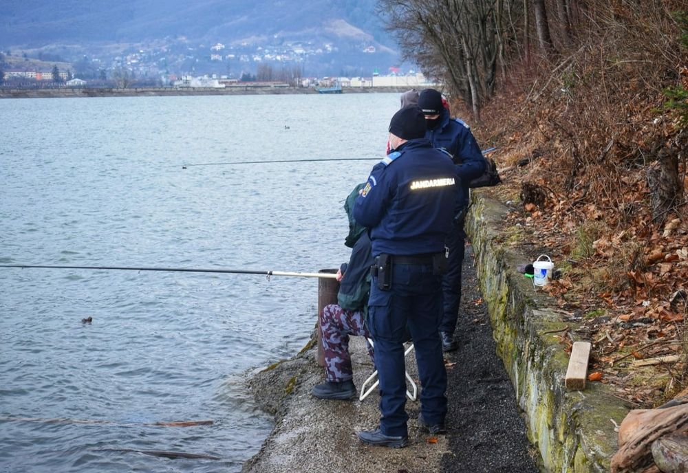 Interzis la pescuit până pe 7 iunie