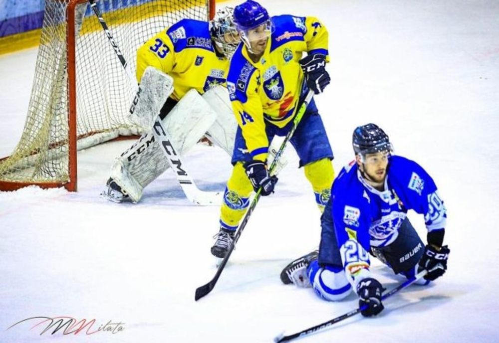 HOCHEI: Miercurea Ciuc - Corona Brașov 2-1