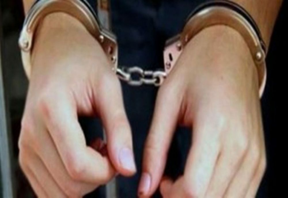 Paznic arestat 30 de zile după ce a fost acuzat de trafic de droguri!