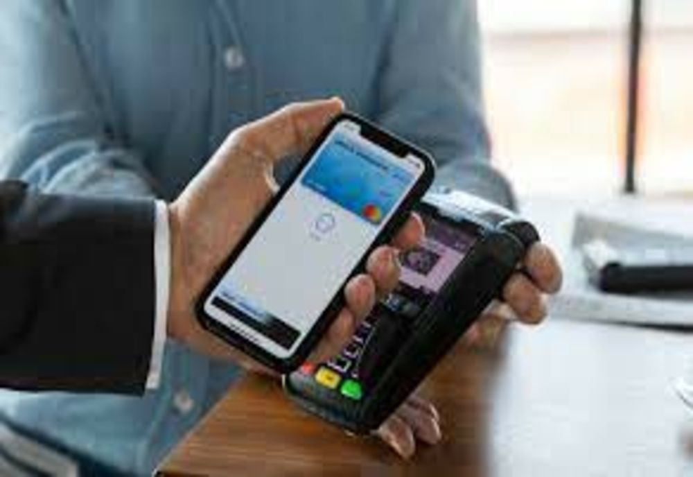 Un hack pentru iPhone conduce la plăți contactless Visa
