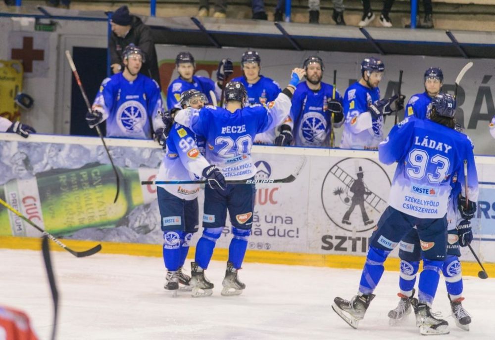 Csíkszereda, din nou lider la hochei