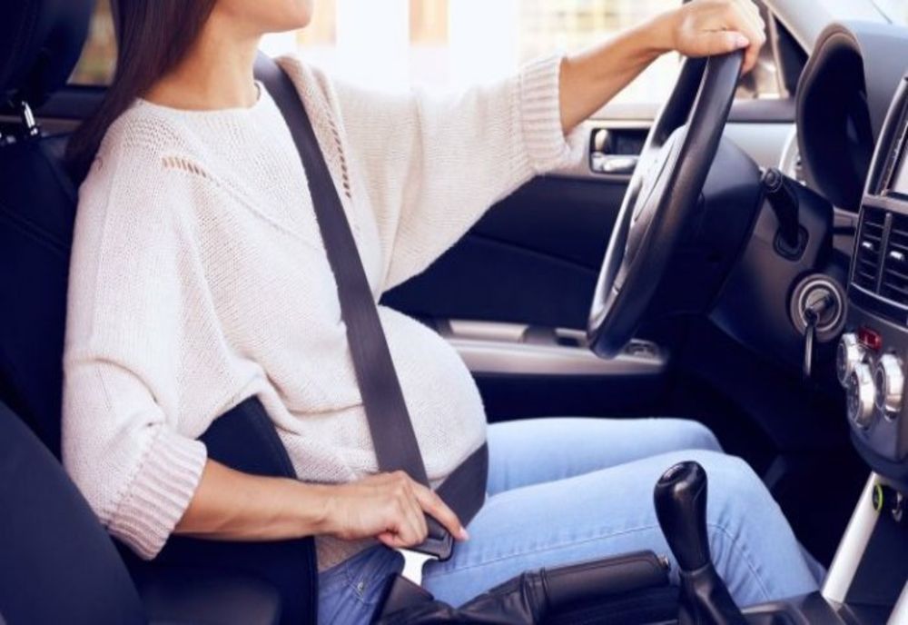 Raed Arafat: Centura de siguranţă e obligatorie pentru că salvează vieţi; nu înţeleg de ce scutim gravidele