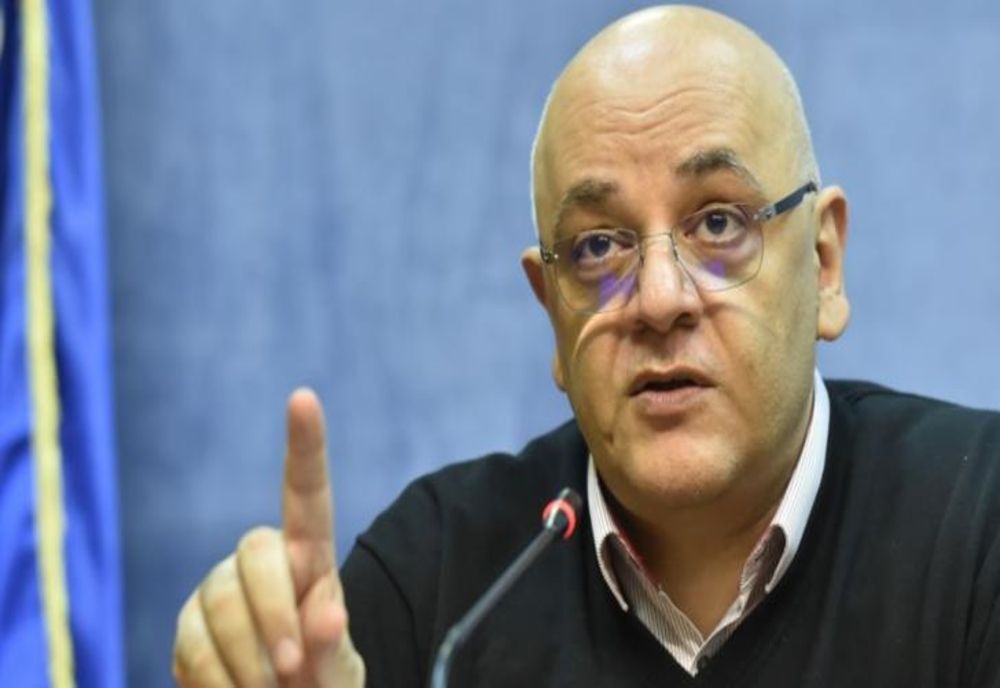 Ce avem de făcut în caz de pericol nuclear. Arafat: În primul rând, să nu te panichezi