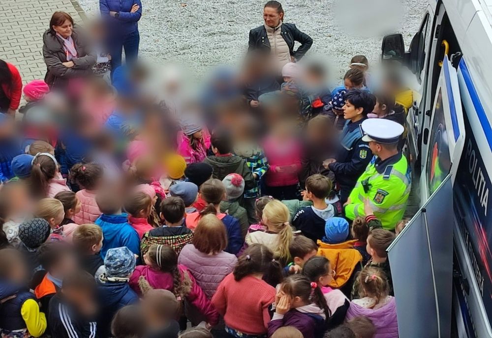 Polițiștii din Harghita, activități preventive în școli