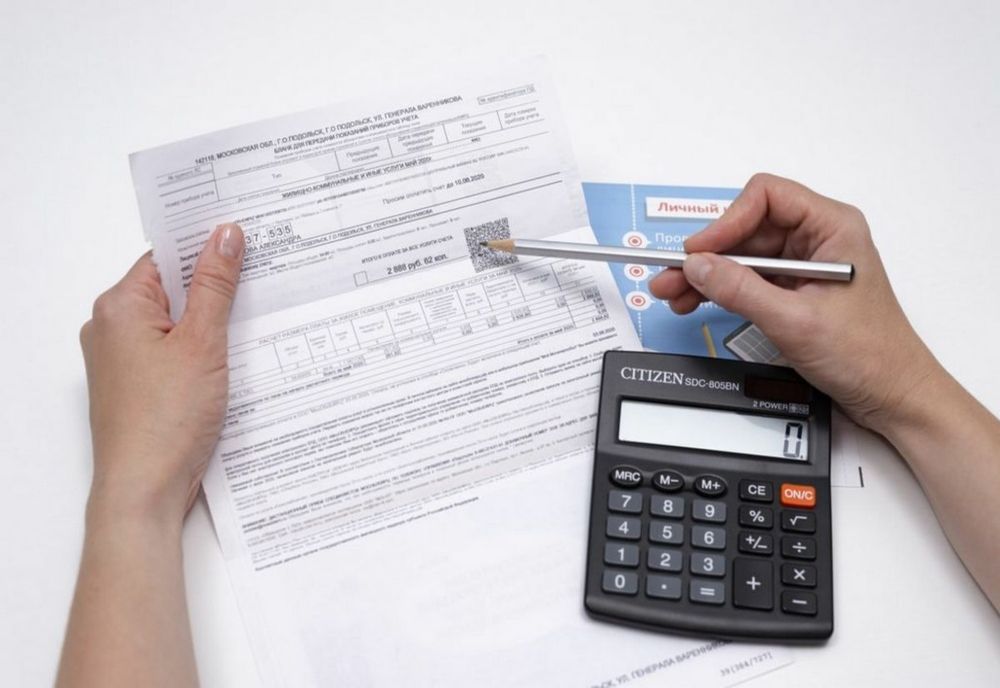 De la 1 ianuarie prețul curentului va redeveni fix. Cât va plăti populația