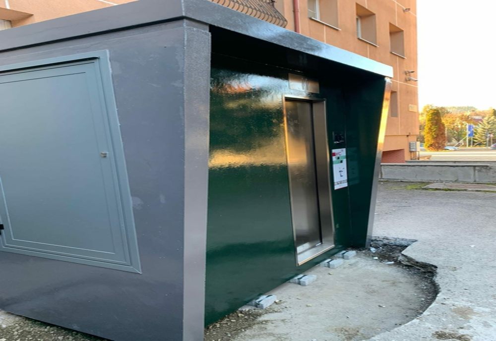 Prima toaletă ecologică automată, la Toplița