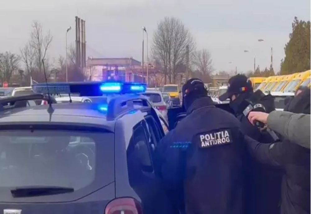 Un membru de top al grupării Hells Angels, extrădat din România în SUA - VIDEO
