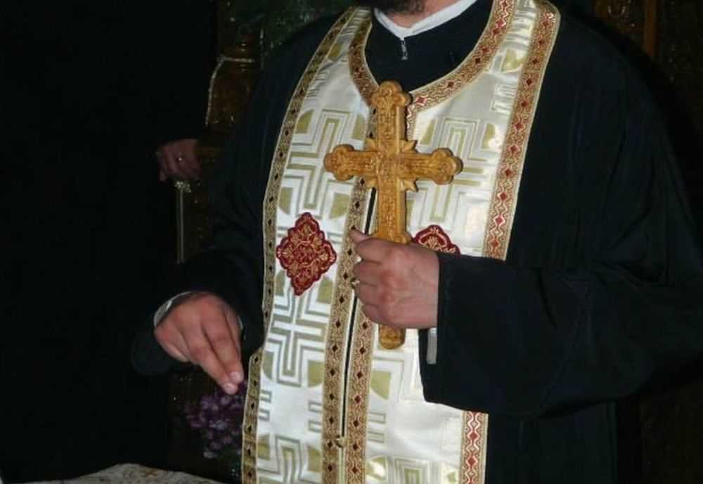 Ce salarii au preoţii în România. Suma pe care o primește un arhiepiscop