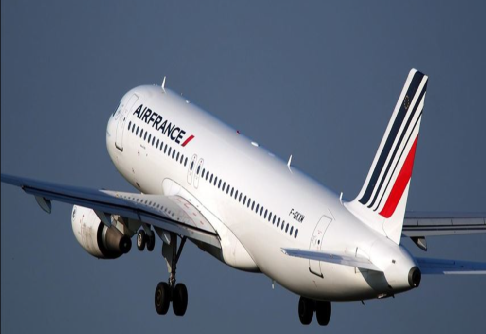 MAE, atenţionare de călătorie: Grevă a controlorilor aerieni din Franța