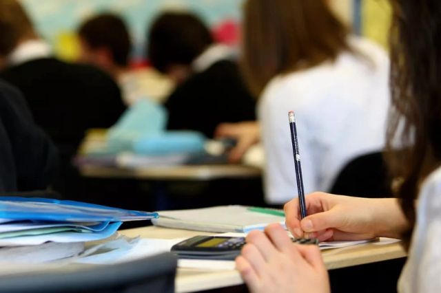 Haos total la simularea Evaluării Naționale