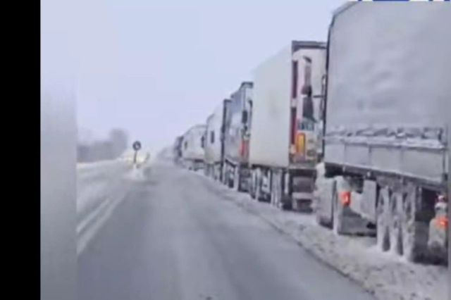 Trafic de coșmar spre Vama Giurgiu. Coloana de vehicule de pe DN5 măsoară 14 kilometri 