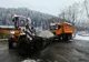 VIDEO Noapte albă la propriu, dar și la figurat, pentru drumarii din centrul țării