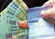 Nu toți pensionarii își primesc pensia înainte de Paște: categoriile care trebuie să mai aștepte