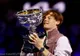 Italianul Jannick Sinner a câştigat trofeul la Australian Open